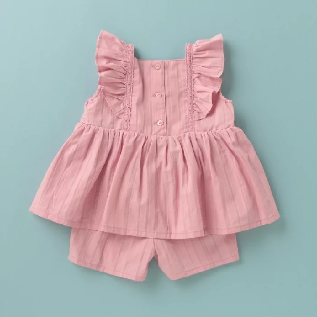 petit main(プティマイン)の新品　セットアップ　110  プティマイン キッズ/ベビー/マタニティのキッズ服女の子用(90cm~)(Tシャツ/カットソー)の商品写真