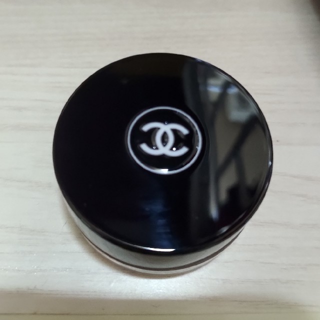 CHANEL(シャネル)のCHANEL シャネル イリュージョンドンブル 118 ムーンライトピンク コスメ/美容のベースメイク/化粧品(アイシャドウ)の商品写真