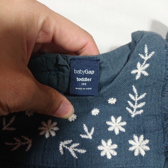 babyGAP(ベビーギャップ)の【在庫一掃セール】babyGAP ワンピース 100 キッズ/ベビー/マタニティのキッズ服女の子用(90cm~)(ワンピース)の商品写真