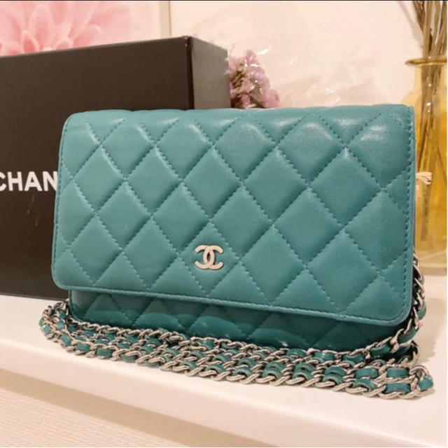 Chanel エメラルド 財布