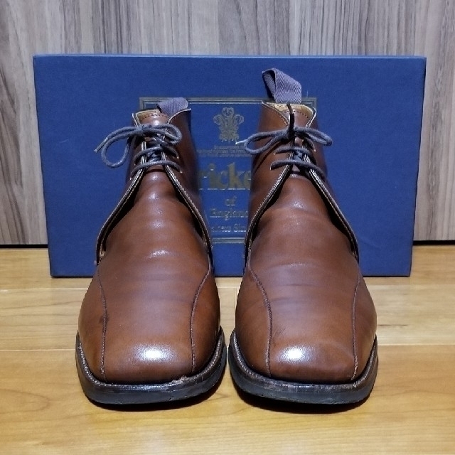 Tricker'sチャッカブーツ