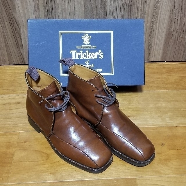 Tricker'sチャッカブーツ