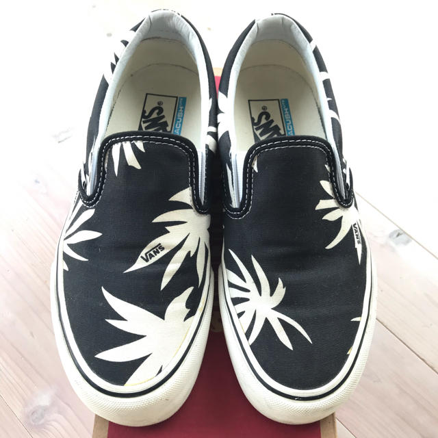 VANS - VANS ヤシの木柄スリッポンの通販 by パイン's shop|ヴァンズ