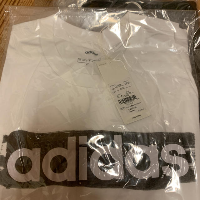 adidas(アディダス)の新品　アディダス　Tシャツ メンズのトップス(Tシャツ/カットソー(半袖/袖なし))の商品写真