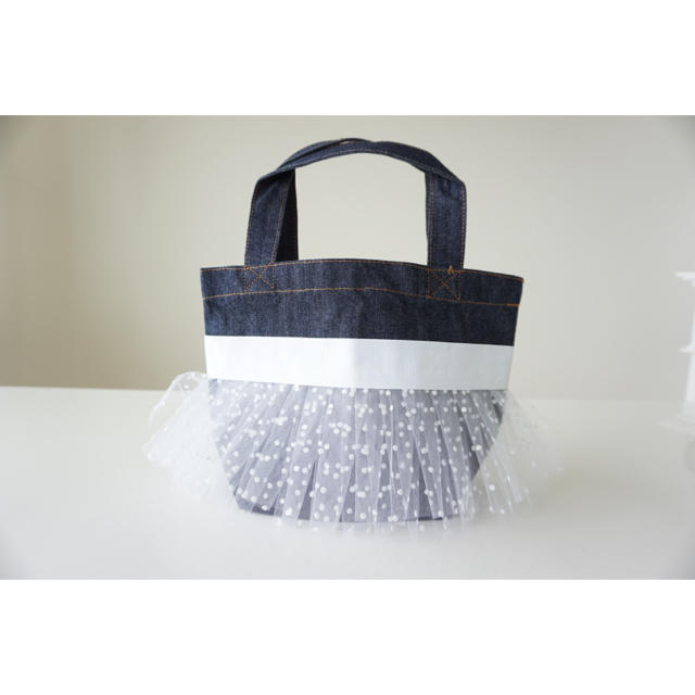 FOXEY(フォクシー)のFrilly bag by grace a vous ハンドメイドのファッション小物(バッグ)の商品写真