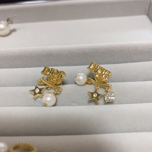 Dior ピアス