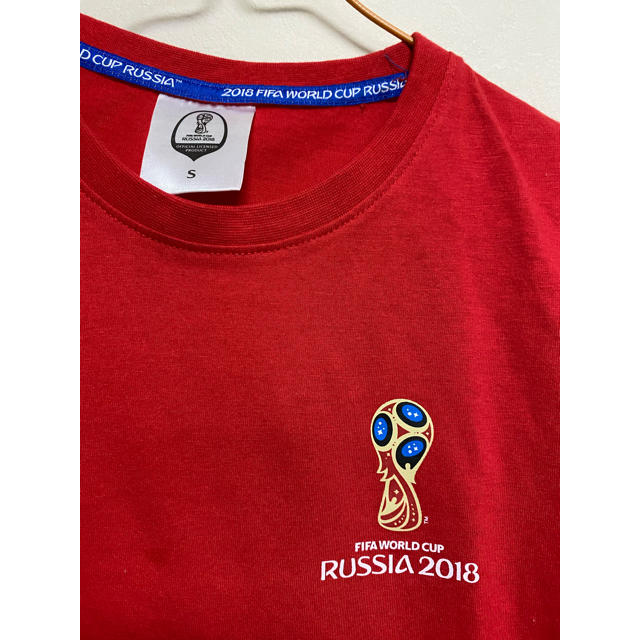 adidas(アディダス)の入手困難！新品ロシアワールドカップ 公式Tシャツ 現地購入サッカー レディース スポーツ/アウトドアのサッカー/フットサル(記念品/関連グッズ)の商品写真
