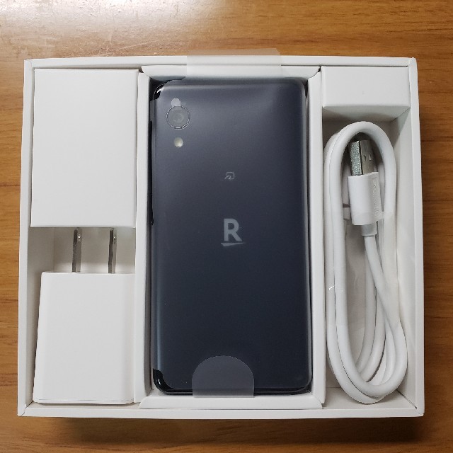 Rakuten(ラクテン)のrakuten mini スマホ/家電/カメラのスマートフォン/携帯電話(スマートフォン本体)の商品写真