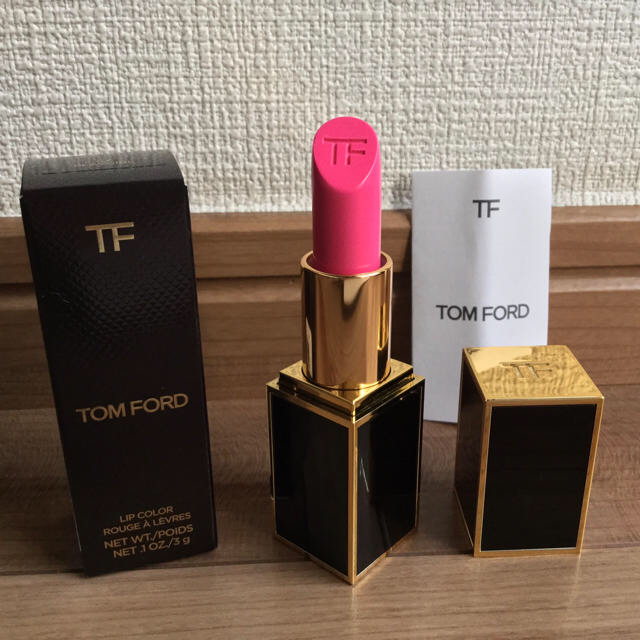 TOM FORD(トムフォード)のれい様専用　トムフォード　リップカラー  プレイガール 87 コスメ/美容のベースメイク/化粧品(口紅)の商品写真