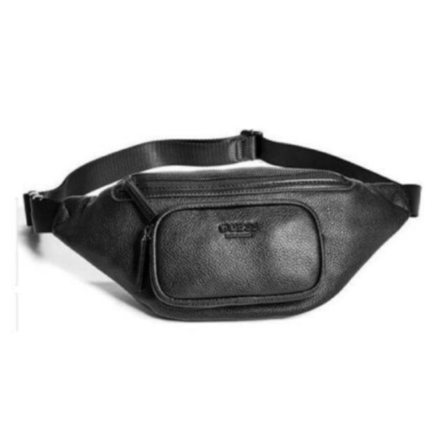 GUESS(ゲス)の【りんりんp様専用】GUESS ゲス MATEO LOGO FANNY PACK レディースのバッグ(ボディバッグ/ウエストポーチ)の商品写真