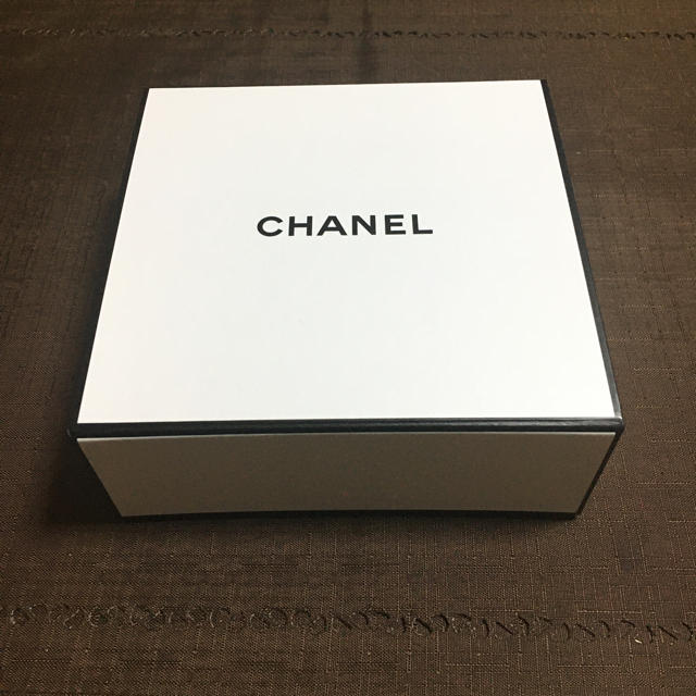 CHANEL(シャネル)のシャネル　ハンドクリーム コスメ/美容のボディケア(ハンドクリーム)の商品写真