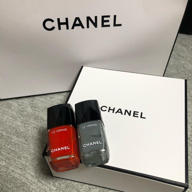 CHANEL(シャネル)のLily様専用 コスメ/美容のネイル(マニキュア)の商品写真