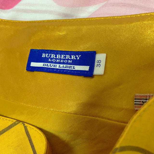 BURBERRY BLUE LABEL(バーバリーブルーレーベル)の美品❤︎バーバリーブルーレーベル❤︎チェック柄スカート レディースのスカート(ひざ丈スカート)の商品写真