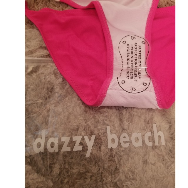 dazzy store(デイジーストア)のフロントクロスビキニ レディースの水着/浴衣(水着)の商品写真