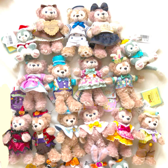 20600円 Disney ダッフィ ぬいぐるみバッチ reduktor.com.tr