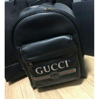 Gucci - ☆ 超人気GUCCI ロゴ レザー バックパックの通販｜ラクマ
