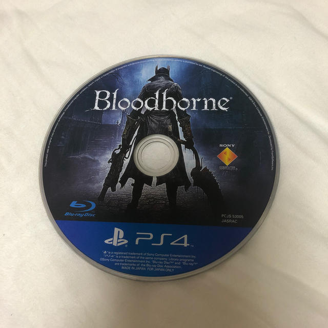 PlayStation4(プレイステーション4)のbloodborne ソフトのみ エンタメ/ホビーのゲームソフト/ゲーム機本体(家庭用ゲームソフト)の商品写真