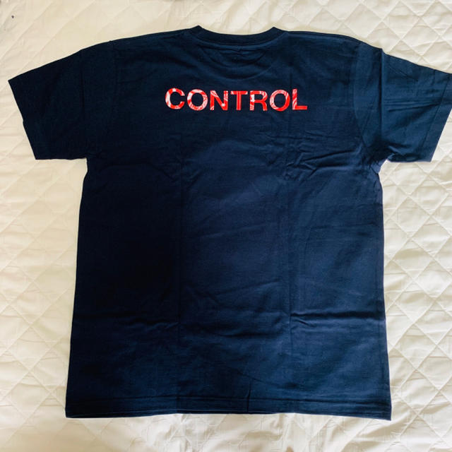 Design Tshirts Store graniph(グラニフ)のペイズリー柄お洒落なクマさんイラストTシャツ メンズのトップス(Tシャツ/カットソー(半袖/袖なし))の商品写真