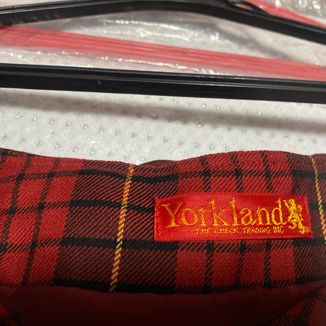 Yorkland(ヨークランド)のYorkland ヨークランド　赤チェックスカート　7号 レディースのスカート(ひざ丈スカート)の商品写真