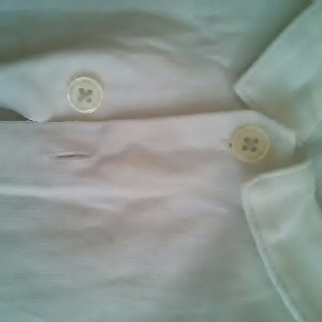 familiar(ファミリア)のfamiliar　白綿シャツ　70センチ キッズ/ベビー/マタニティのベビー服(~85cm)(ロンパース)の商品写真