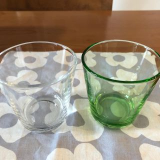 イッタラ(iittala)のイッタラ  カルティオ　クリアとグリーン2個セット(グラス/カップ)