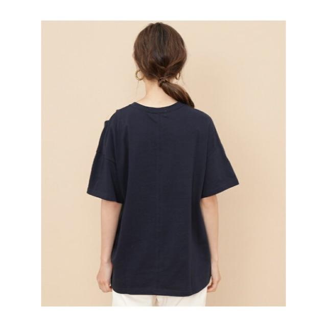 Adam et Rope'(アダムエロぺ)の未使用！人気完売●ADAM ET ROPE'  ショルダースリットＴＥE 肌見せ レディースのトップス(Tシャツ(半袖/袖なし))の商品写真