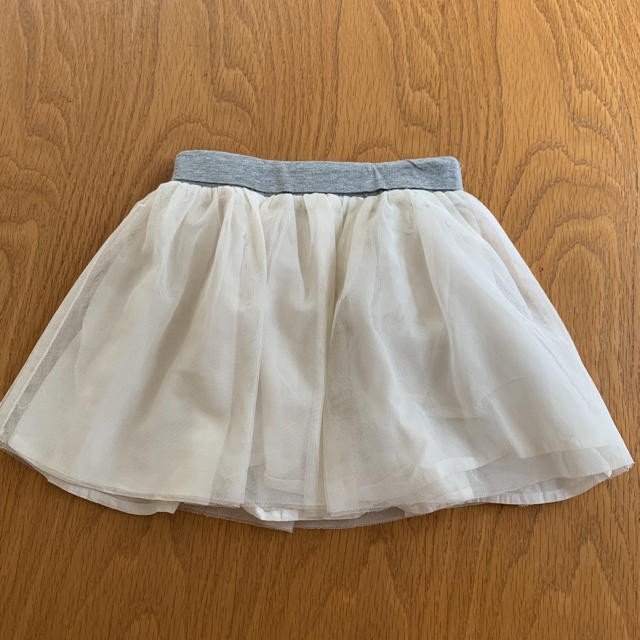 babyGAP(ベビーギャップ)のBaby GAPチュールスカート キッズ/ベビー/マタニティのキッズ服女の子用(90cm~)(スカート)の商品写真