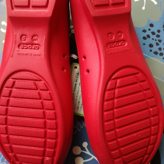 crocs(クロックス)の新品！crocs　レディース レディースの靴/シューズ(ハイヒール/パンプス)の商品写真