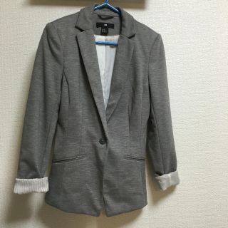 エイチアンドエム(H&M)のH&Mグレー ジャケット(テーラードジャケット)