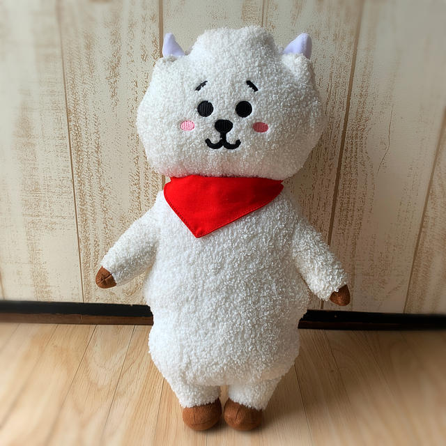 防弾少年団(BTS) - BT21 BTS RJ スタンディングドール PLUSH DOLLの通販 by kei shop｜ボウダンショウネン