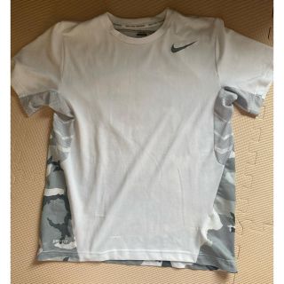 ナイキ(NIKE)のnike トレーニング　Tシャツ(Tシャツ/カットソー(半袖/袖なし))