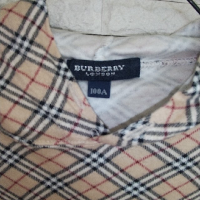 BURBERRY(バーバリー)のBURBERRY♥️ パーカー100cm キッズ/ベビー/マタニティのキッズ服女の子用(90cm~)(ジャケット/上着)の商品写真