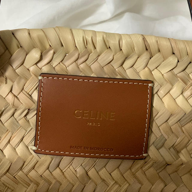 celine(セリーヌ)のCELINEミディアムトリオンフバスケット レディースのバッグ(かごバッグ/ストローバッグ)の商品写真