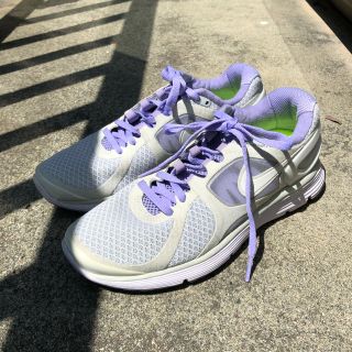 ナイキ(NIKE)の美品【NIKE FITSOLE4 ナイキ】スニーカー  24cm(スニーカー)