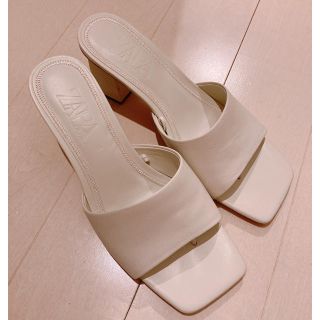 ザラ(ZARA)の今季　ZARA  サンダル　ミュール　38(サンダル)