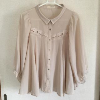 ジーナシス(JEANASIS)の美品！ジーナシス Aライン ベージュピンク ブラウス(シャツ/ブラウス(半袖/袖なし))