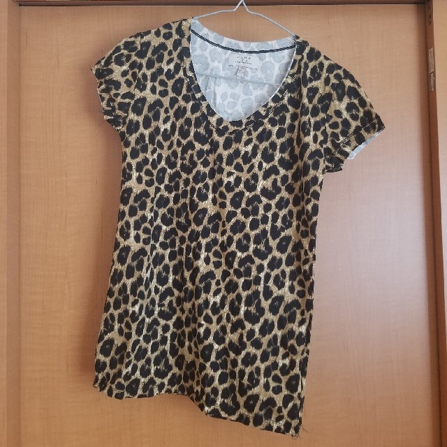 ZARA(ザラ)のZARA ヒョウ柄Tシャツ レディースのトップス(Tシャツ(半袖/袖なし))の商品写真