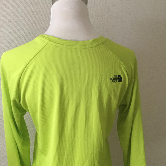 THE NORTH FACE(ザノースフェイス)の新品  未使用、ノースフェイス  UV 長袖Tシャツ レディースのトップス(Tシャツ(長袖/七分))の商品写真