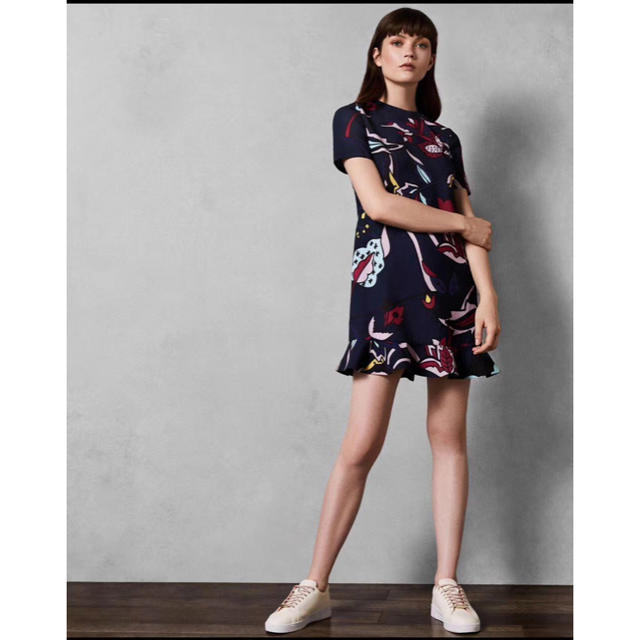 ❤️ ★【新作】Ted Baker 花柄ワンピース 新品ワンピース