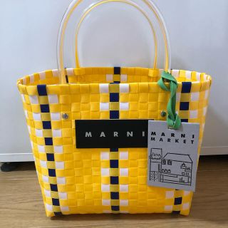 マルニ(Marni)のイエロー　1点のみ　マルニ 早い者勝ち❗️(かごバッグ/ストローバッグ)