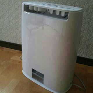 パナソニック(Panasonic)の♦♦再度♦再値下げしました‼パナソニック除湿器(加湿器/除湿機)