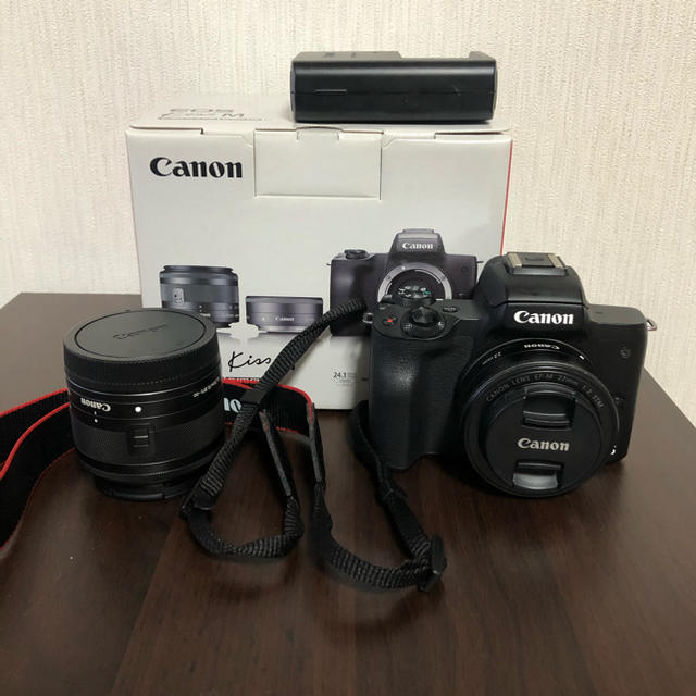 中古】 Canon - 再出品 Canon EOS KISS M Wレンズキット BK SD64GBお