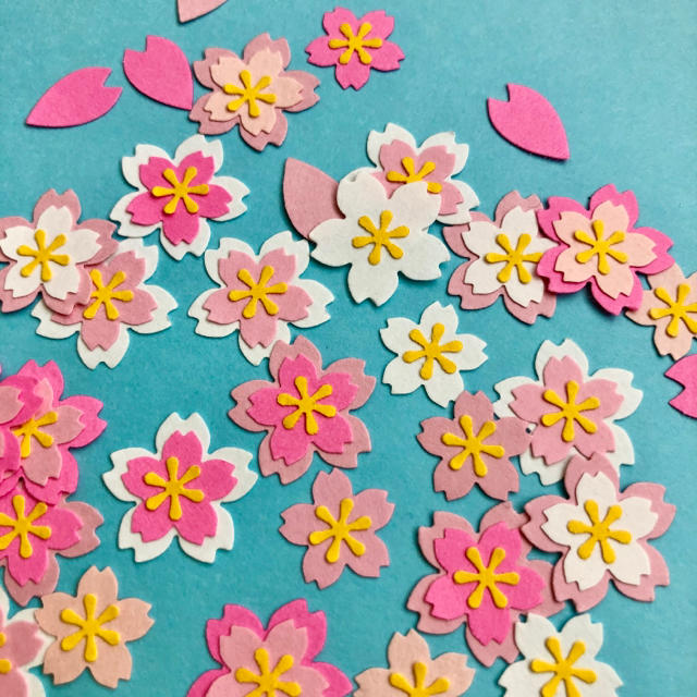 クラフトパンチ 桜の花 花びら 100枚の通販 By Achi ラクマ