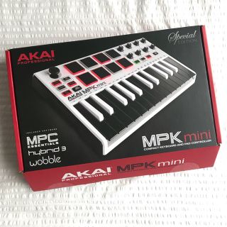 【sabia様専用】Akai　MPKmini(本体のみコードなし)(MIDIコントローラー)