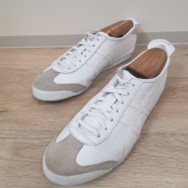 Onitsuka Tiger(オニツカタイガー)の美品！オニツカタイガー　MEXICO66 オールホワイト メンズの靴/シューズ(スニーカー)の商品写真