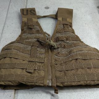 US  FIGHTING LOAD CARRIER / VEST 米軍放出品(その他)