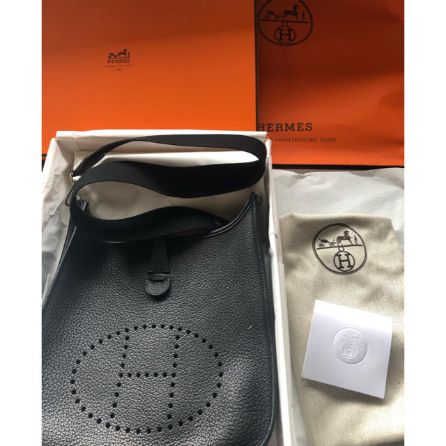 HERMES エルメス バッグ　エブリン　エヴリン