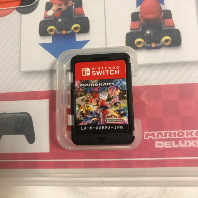 Nintendo Switch(ニンテンドースイッチ)のマリオカート8デラックス　Switch エンタメ/ホビーのゲームソフト/ゲーム機本体(家庭用ゲームソフト)の商品写真