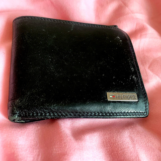 トミーヒルフィガー(TOMMY HILFIGER)のTOMMY HILFIGER トミーヒルフィガー 二つ折り財布　内側美品(折り財布)