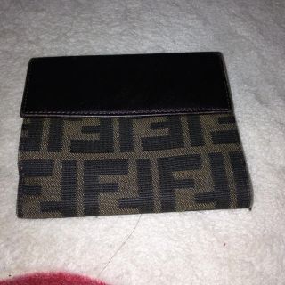 フェンディ(FENDI)の財布(財布)